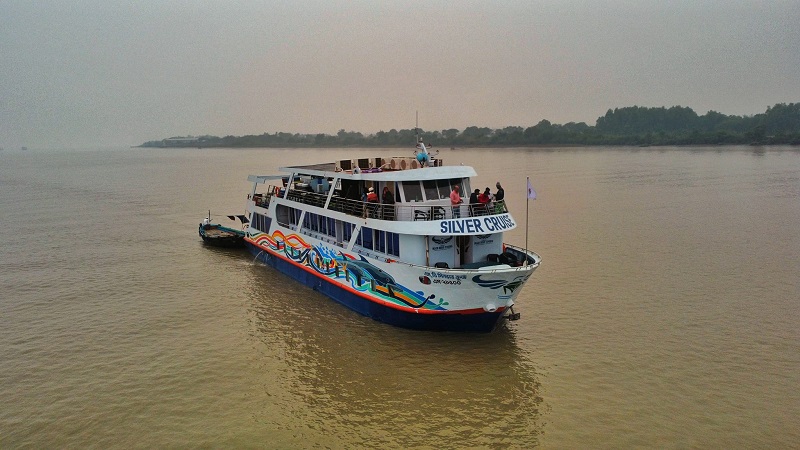M.V Silver Cruise