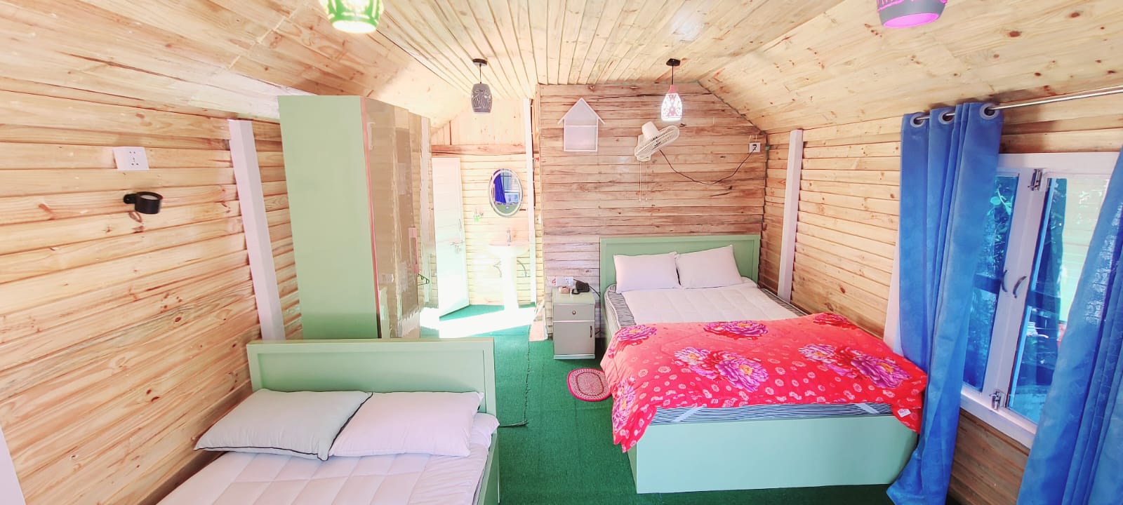 Family Cottage 01