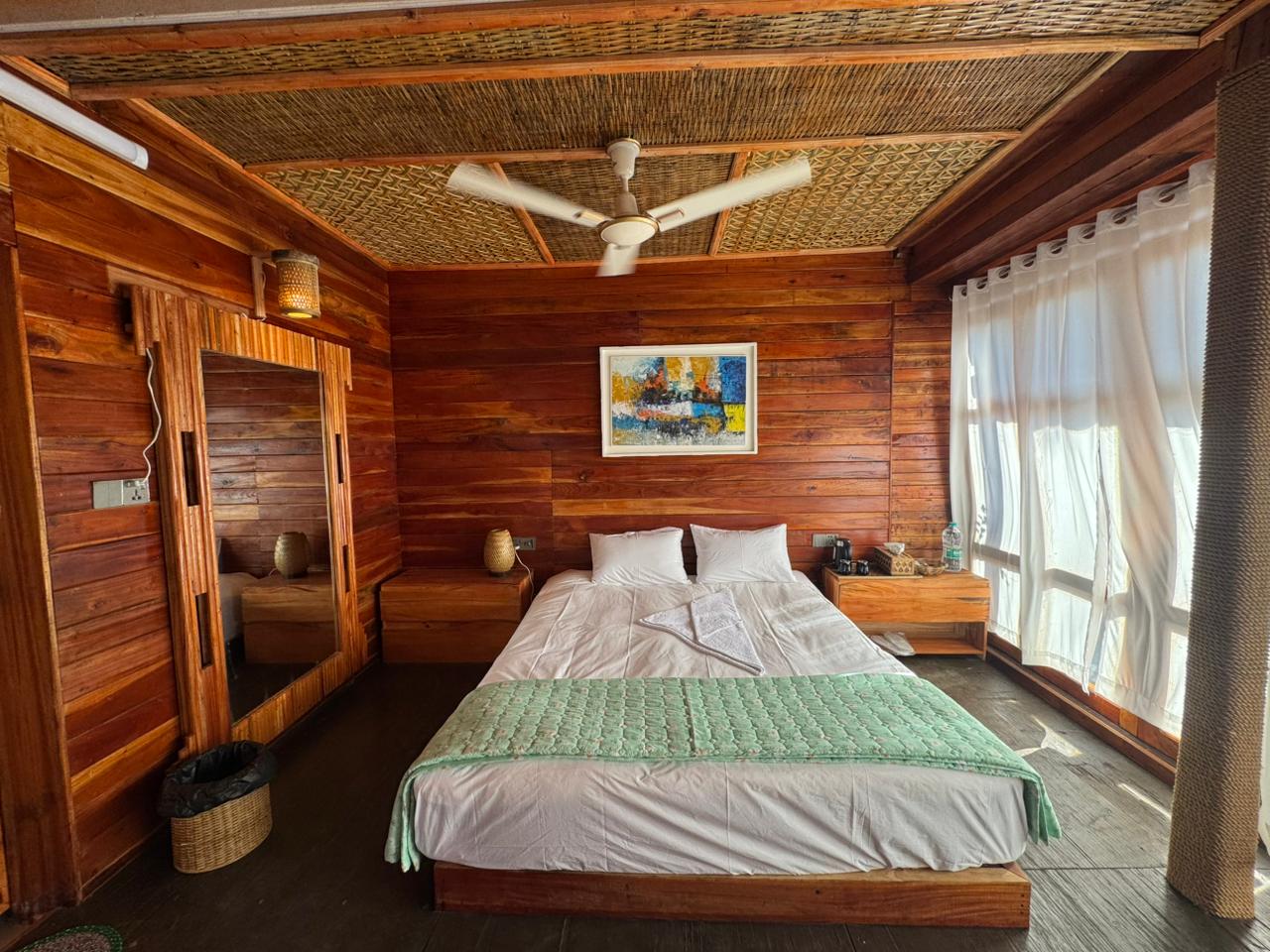 Sandy Villa 02
